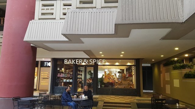 BAKER&SPICE