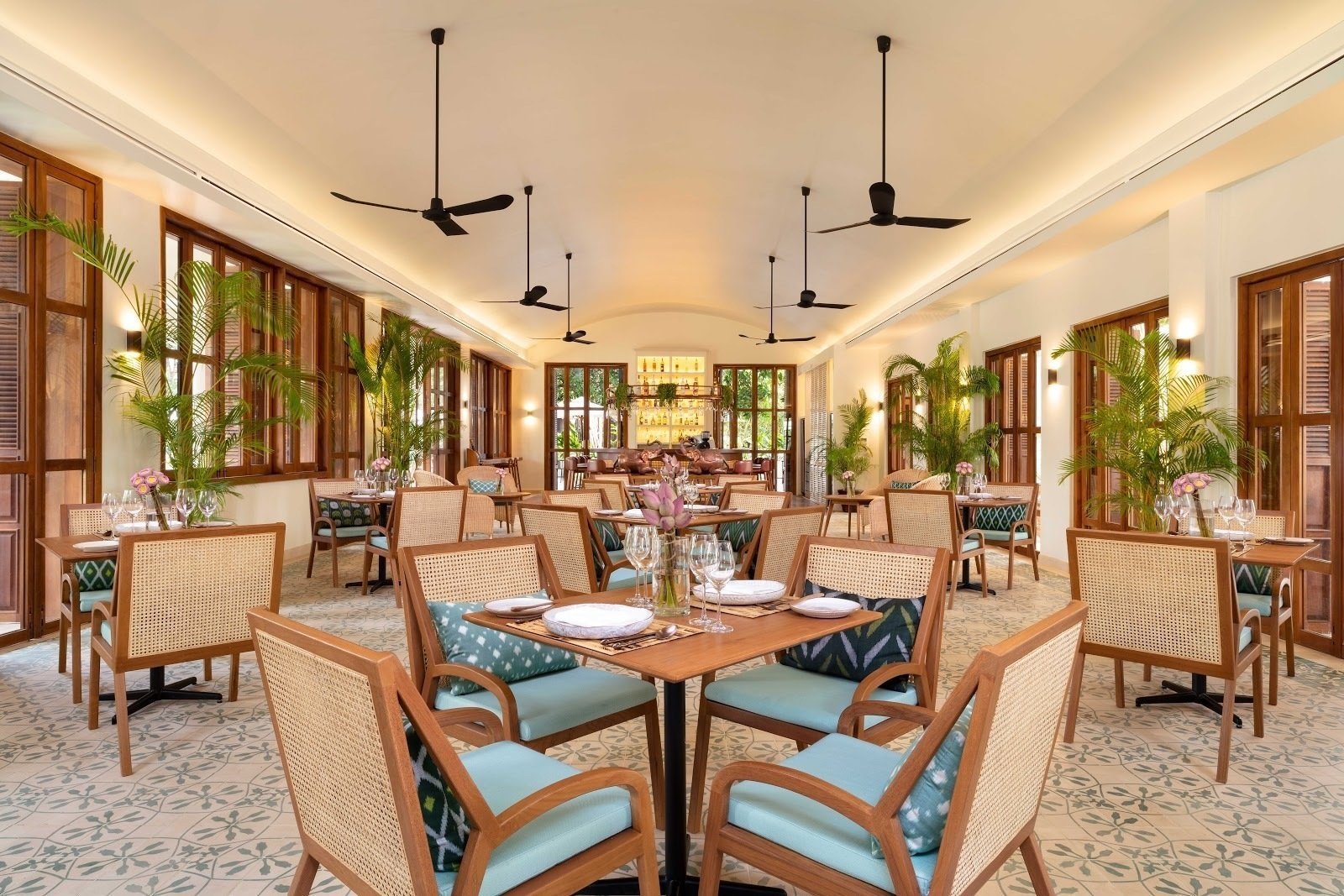 <span class="translation_missing" title="translation missing: en.meta.location_title, location_name: The Mansion @ FCC Angkor, city: Siem Reap">Location Title</span>
