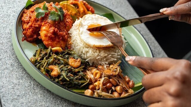 Blue Skies Cafe & Bar