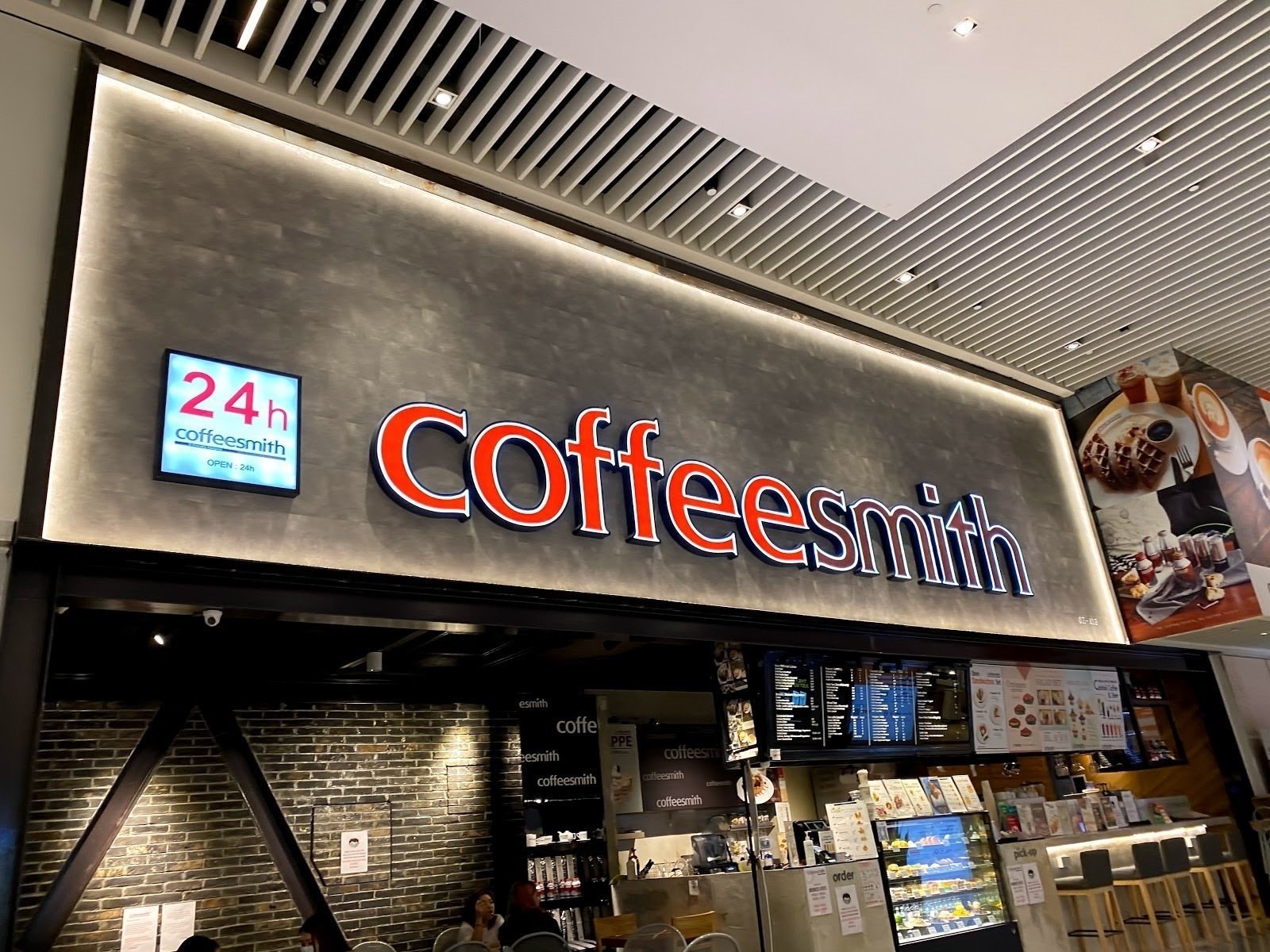 <span class="translation_missing" title="translation missing: en.meta.location_title, location_name: Coffeesmith (Suntec City), city: Singapore">Location Title</span>