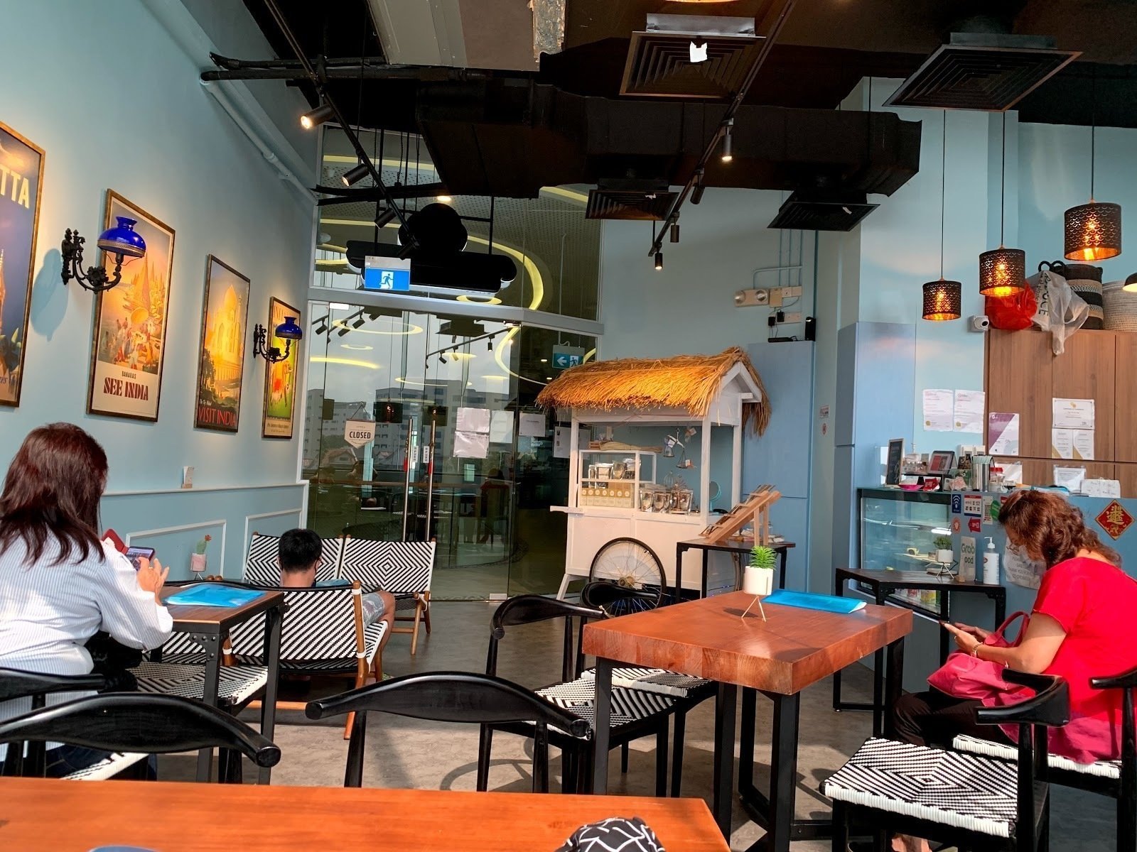 <span class="translation_missing" title="translation missing: en.meta.location_title, location_name: Macpherson Mall, city: Singapore">Location Title</span>