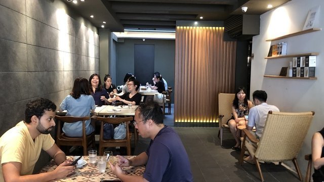 Parallel Cafe (Club Street)