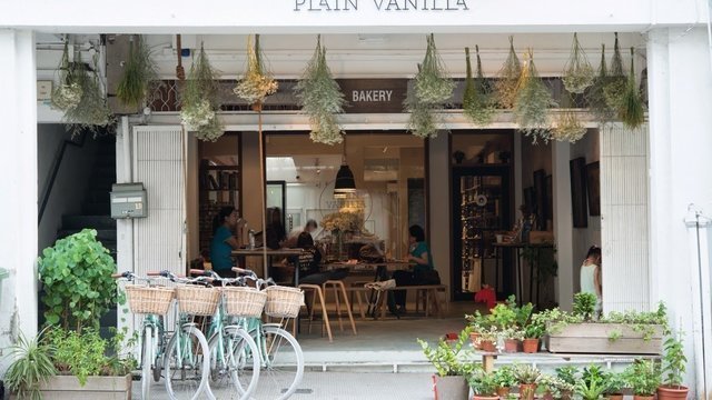 Plain Vanilla Bakery