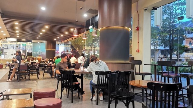 Starbucks Central