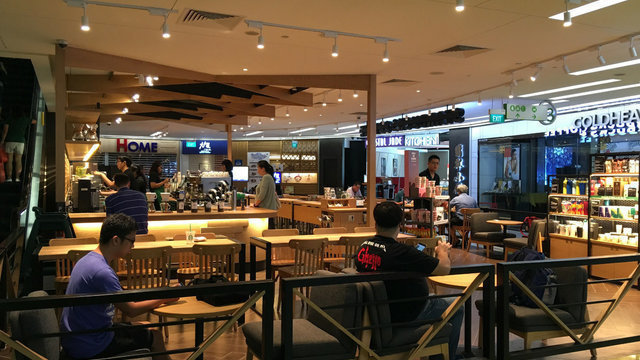 Starbucks @ Clementi Mall