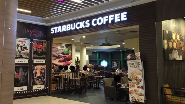 Starbucks @ Stadium Walk