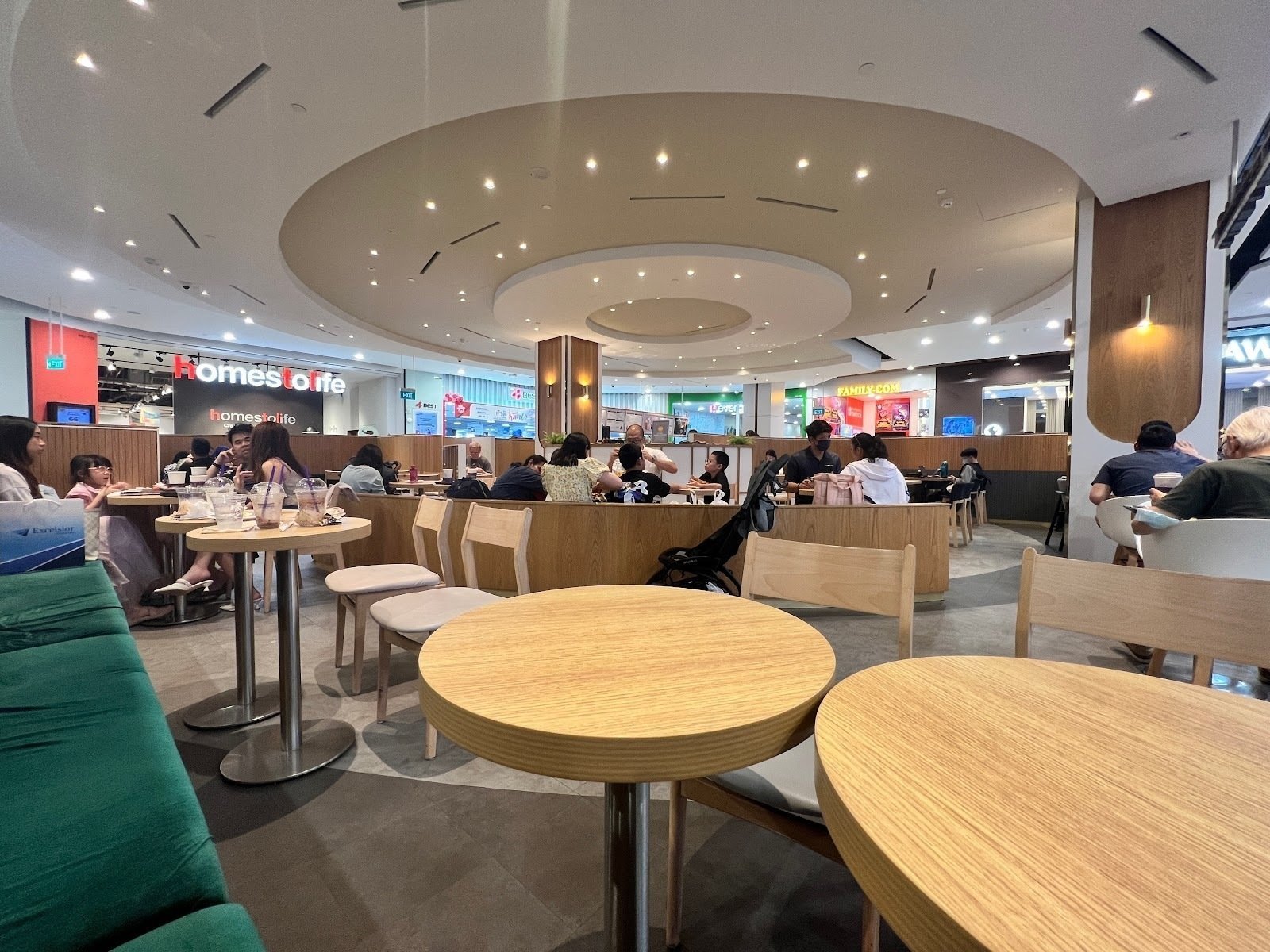 <span class="translation_missing" title="translation missing: en.meta.location_title, location_name: The Coffee Bean and Tea Leaf @ Great World, city: Singapore">Location Title</span>