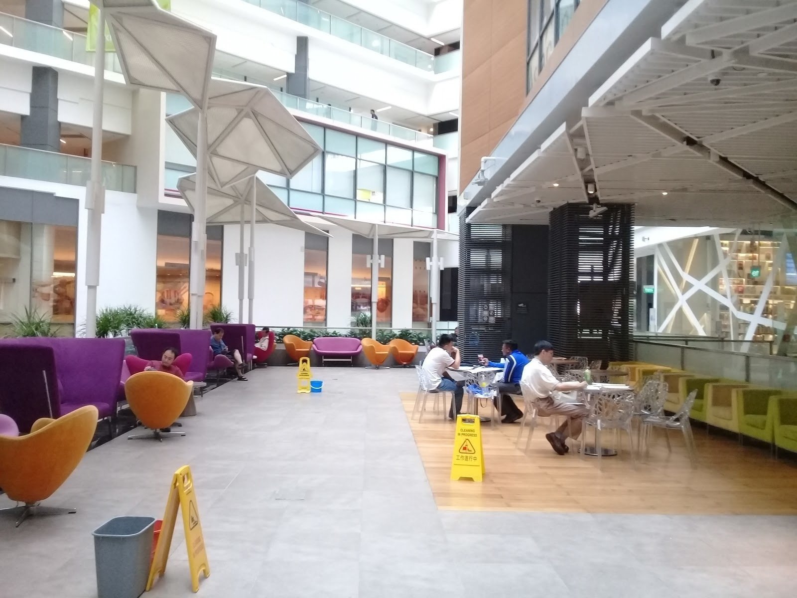 <span class="translation_missing" title="translation missing: en.meta.location_title, location_name: The LLibrary, city: Singapore">Location Title</span>