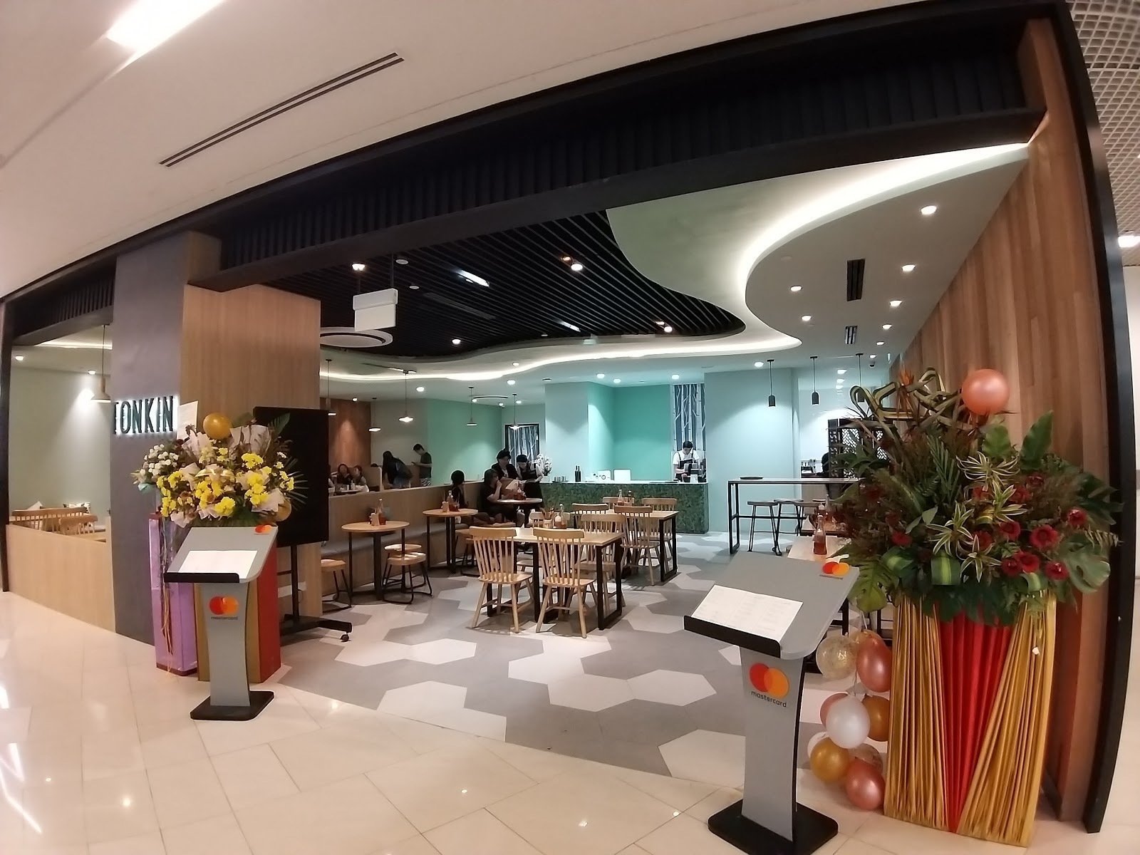 <span class="translation_missing" title="translation missing: en.meta.location_title, location_name: TONKIN Vietnamese Noodle and Coffee, city: Singapore">Location Title</span>