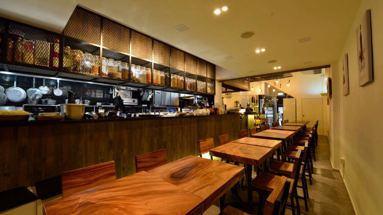 <span class="translation_missing" title="translation missing: en.meta.location_title, location_name: Wine &amp; Chef, city: Singapore">Location Title</span>