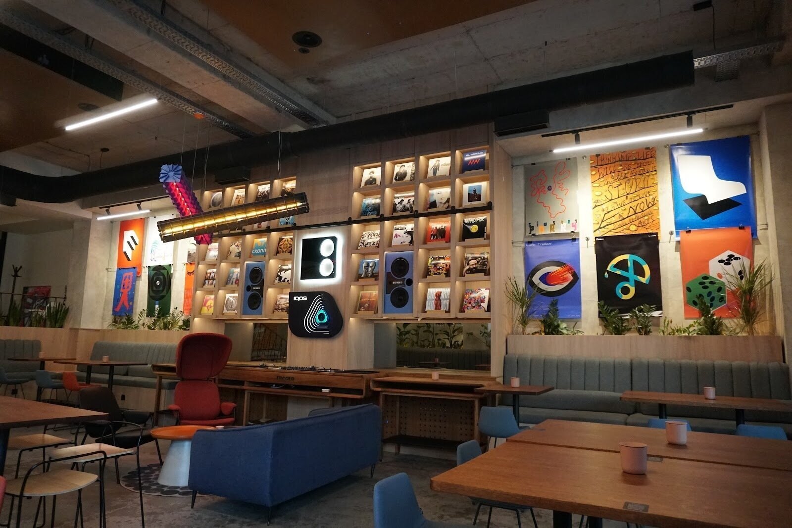 <span class="translation_missing" title="translation missing: en.meta.location_title, location_name: Bonobo | Drink Vinyl Plate, city: Skopje">Location Title</span>