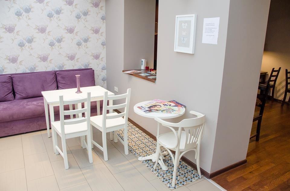 <span class="translation_missing" title="translation missing: en.meta.location_title, location_name: Coffee &amp; Bakery, city: Sofia">Location Title</span>
