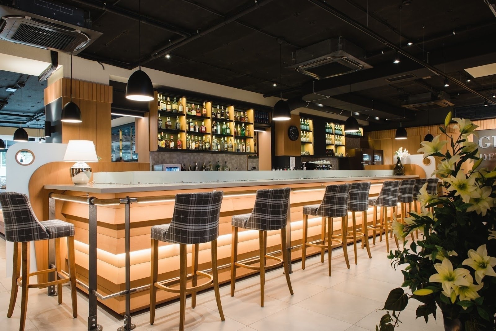 <span class="translation_missing" title="translation missing: en.meta.location_title, location_name: Green Deli &amp; Bar, city: Sofia">Location Title</span>