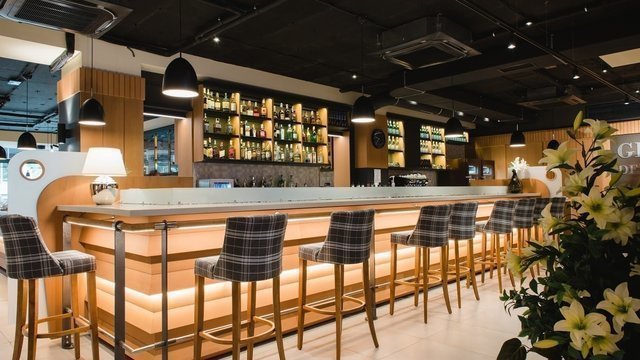 Green Deli & Bar