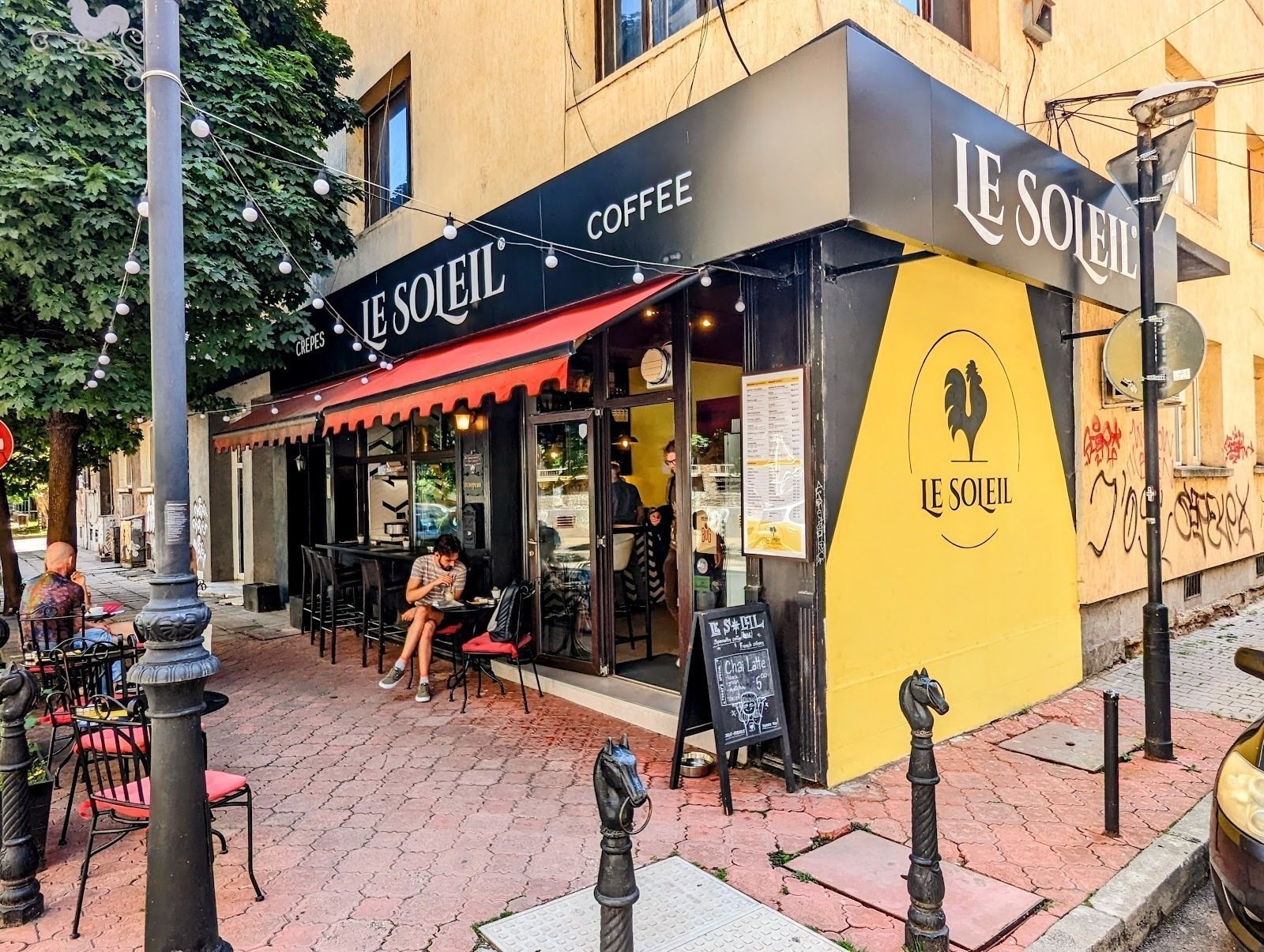 <span class="translation_missing" title="translation missing: en.meta.location_title, location_name: Le Soleil, city: Sofia">Location Title</span>