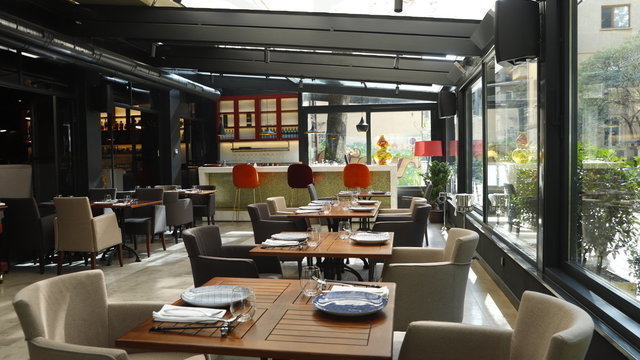 Lili Pham Restaurant