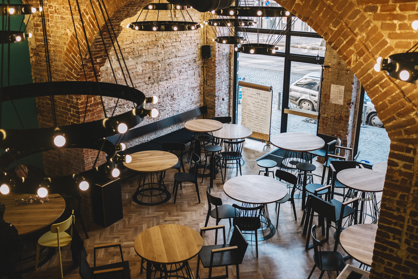 <span class="translation_missing" title="translation missing: en.meta.location_title, location_name: Supa Star, city: Sofia">Location Title</span>