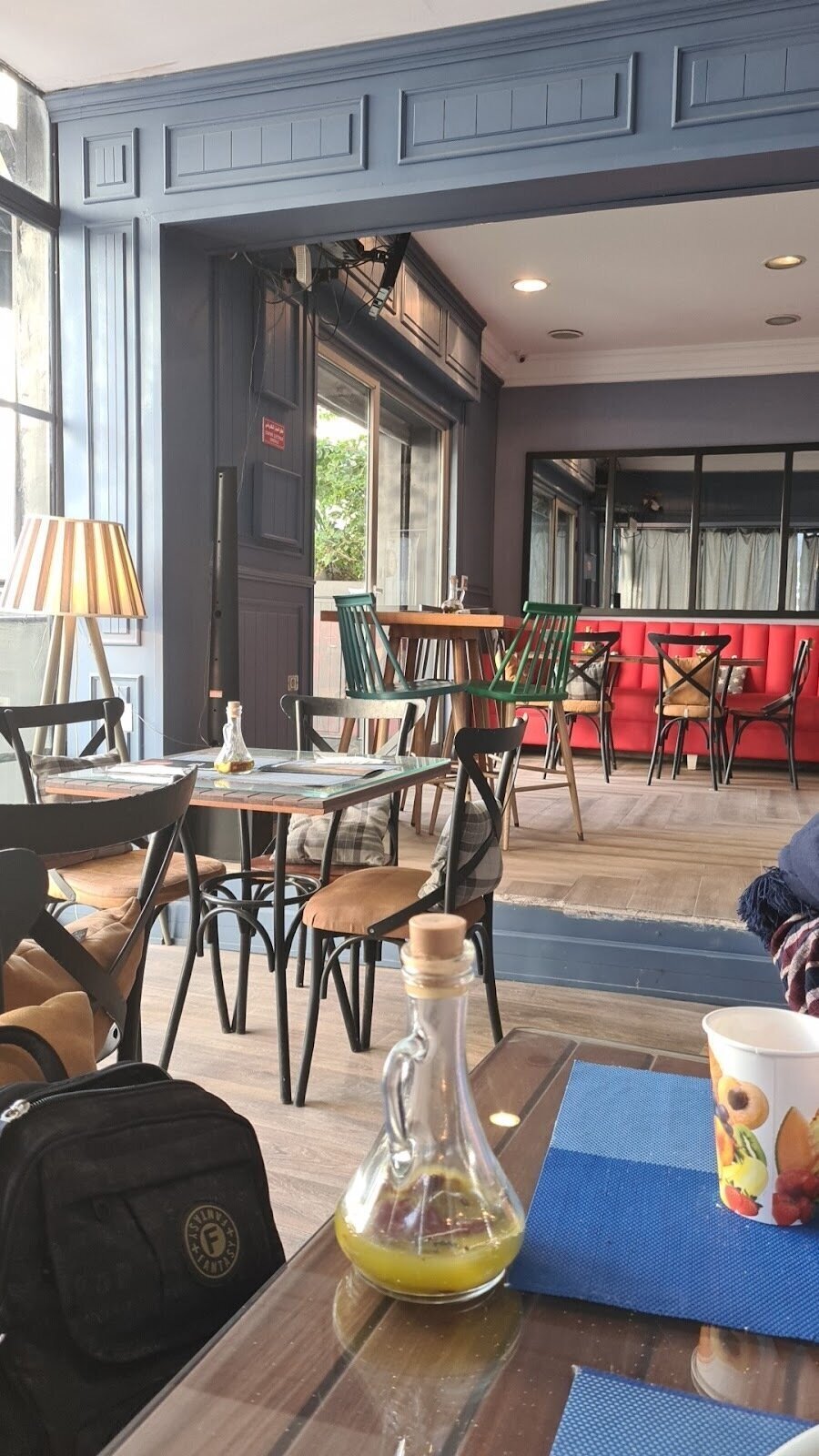 <span class="translation_missing" title="translation missing: en.meta.location_title, location_name: Shadok&#39;s Resto Pizza, city: Sousse">Location Title</span>