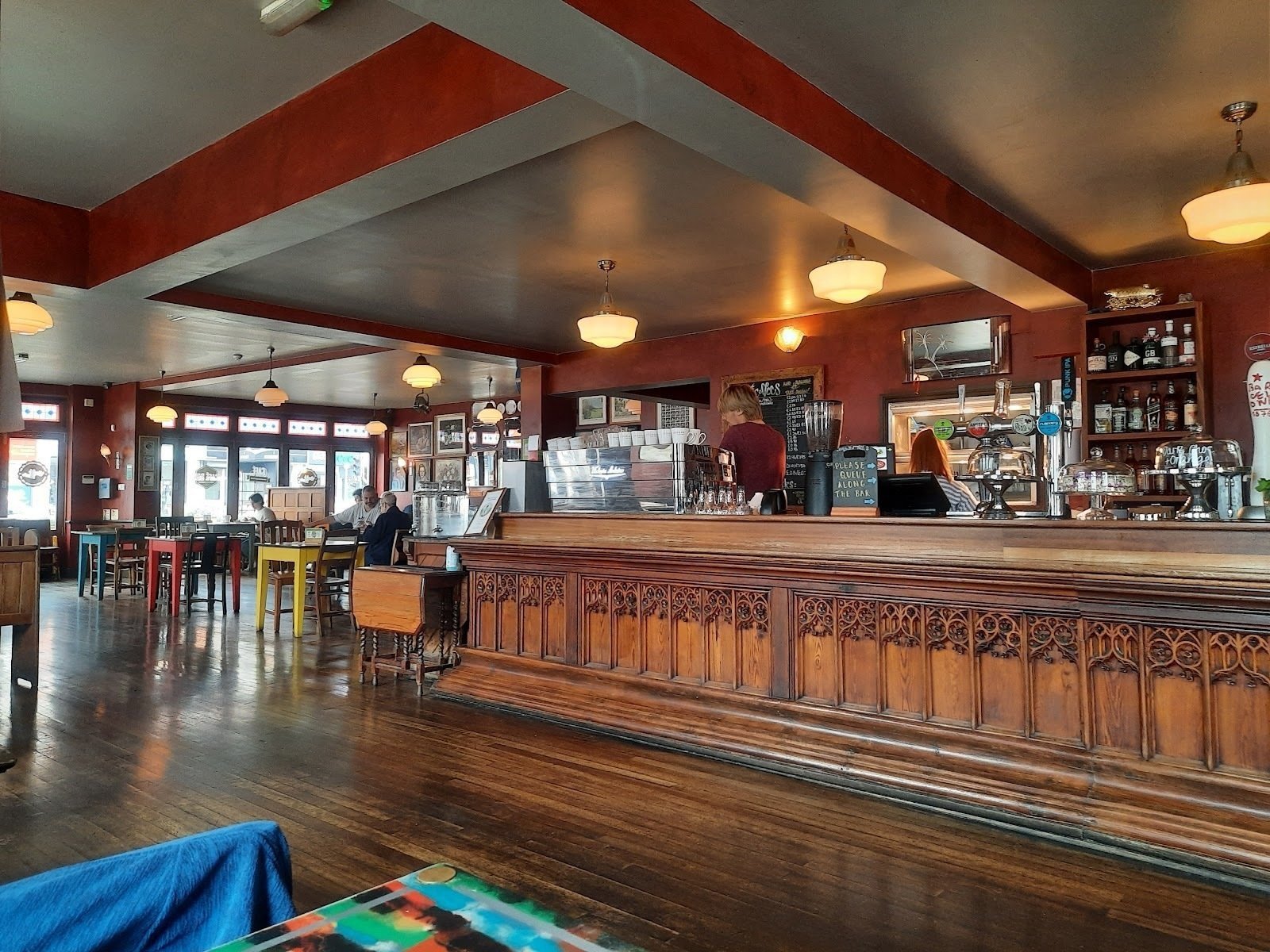 <span class="translation_missing" title="translation missing: en.meta.location_title, location_name: Trago Lounge, city: Southampton">Location Title</span>