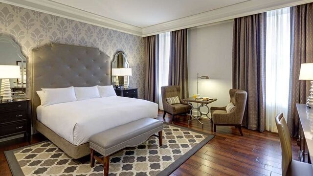 St. Louis Union Station Hotel, Curio Collection by Hilton