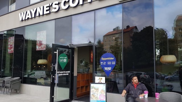 Waynes Coffee