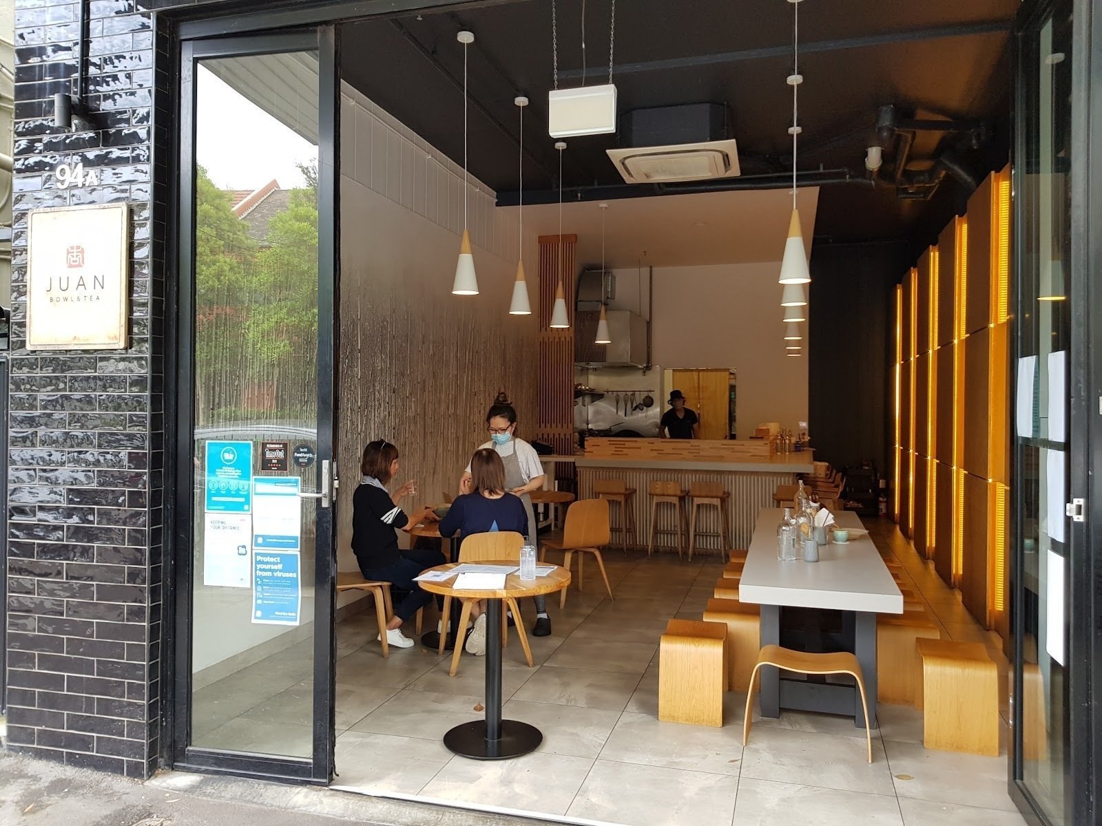 <span class="translation_missing" title="translation missing: en.meta.location_title, location_name: Juan Bowl &amp; Tea, city: Sydney">Location Title</span>