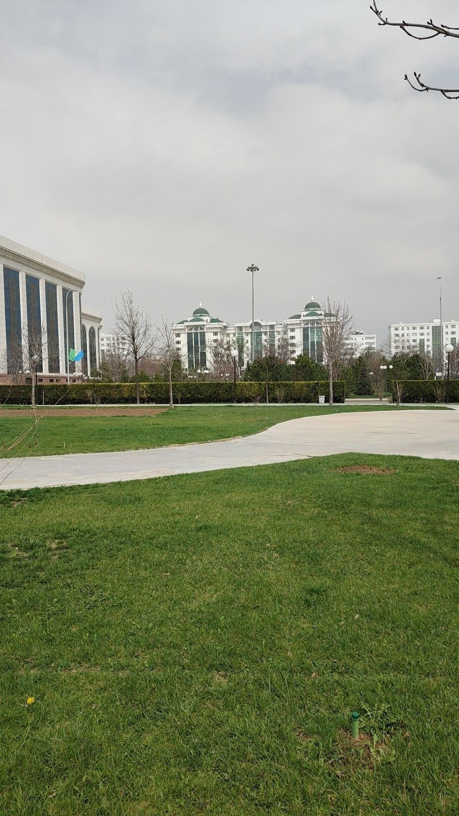 <span class="translation_missing" title="translation missing: en.meta.location_title, location_name: National Library of Uzbekistan, city: Tashkent">Location Title</span>