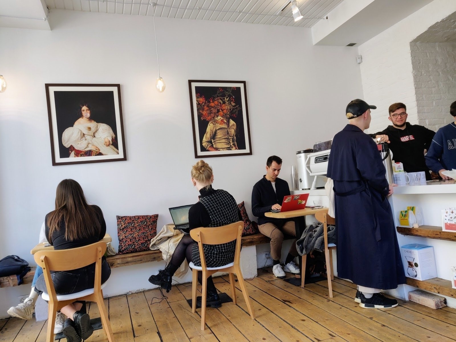 <span class="translation_missing" title="translation missing: en.meta.location_title, location_name: Shavi Coffee Roasters, city: Tbilisi">Location Title</span>