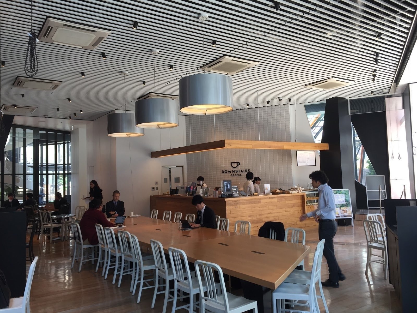 <span class="translation_missing" title="translation missing: en.meta.location_title, location_name: Mercedes me Tokyo / DOWNSTAIRS COFFEE, city: Tokyo">Location Title</span>