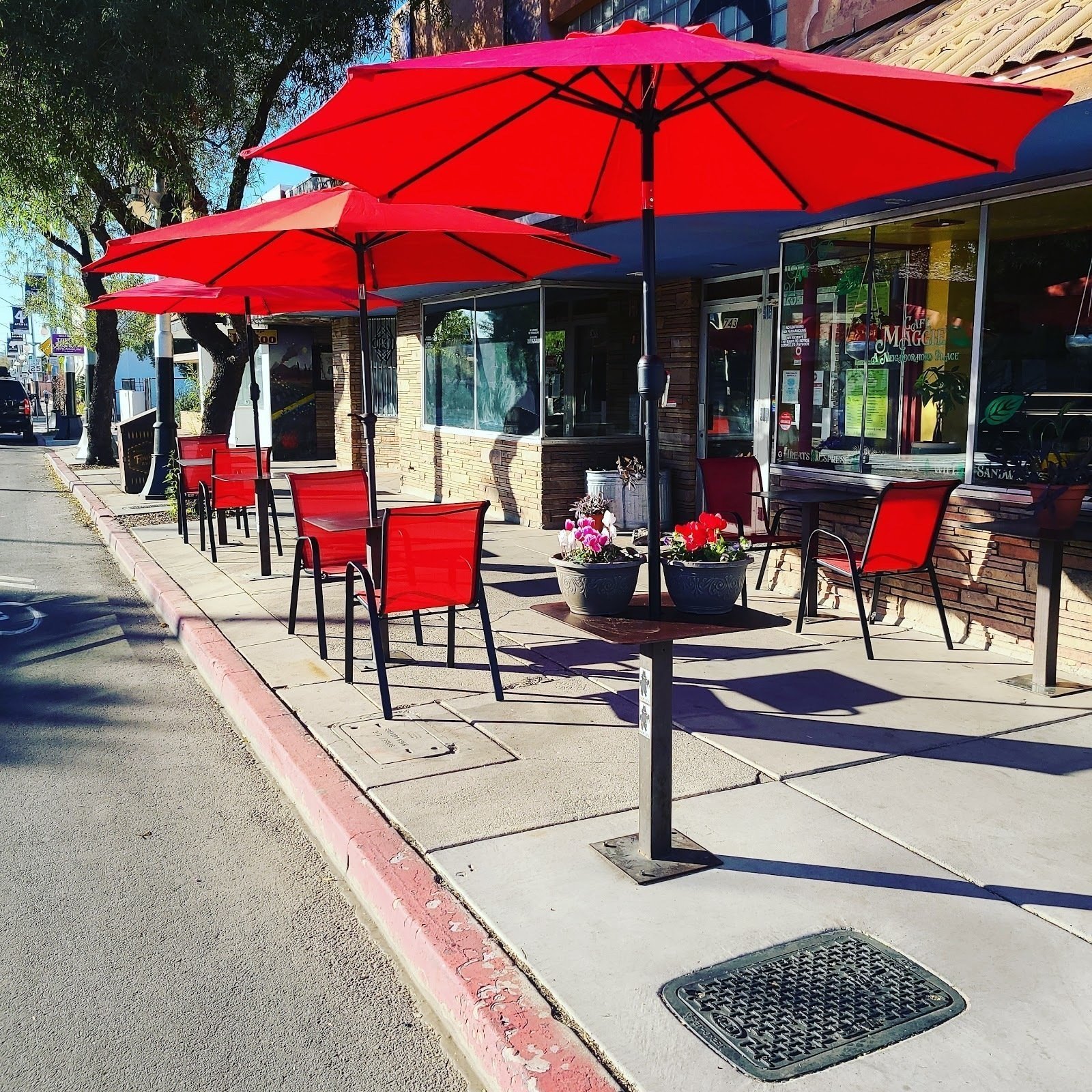 <span class="translation_missing" title="translation missing: en.meta.location_title, location_name: Cafe Maggie, city: Tucson">Location Title</span>