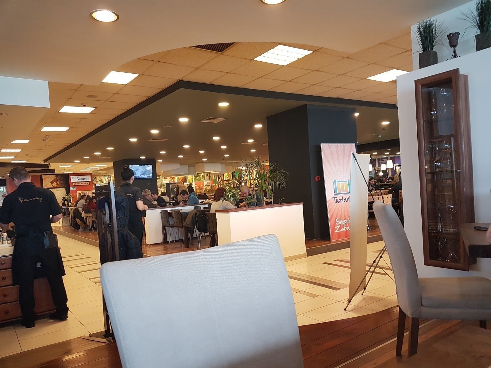 <span class="translation_missing" title="translation missing: en.meta.location_title, location_name: Omega shopping mall, city: Tuzla">Location Title</span>