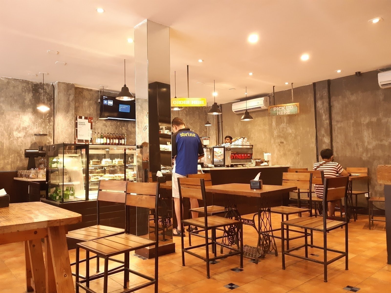 <span class="translation_missing" title="translation missing: en.meta.location_title, location_name: Anomali Coffee Ubud, city: Ubud">Location Title</span>