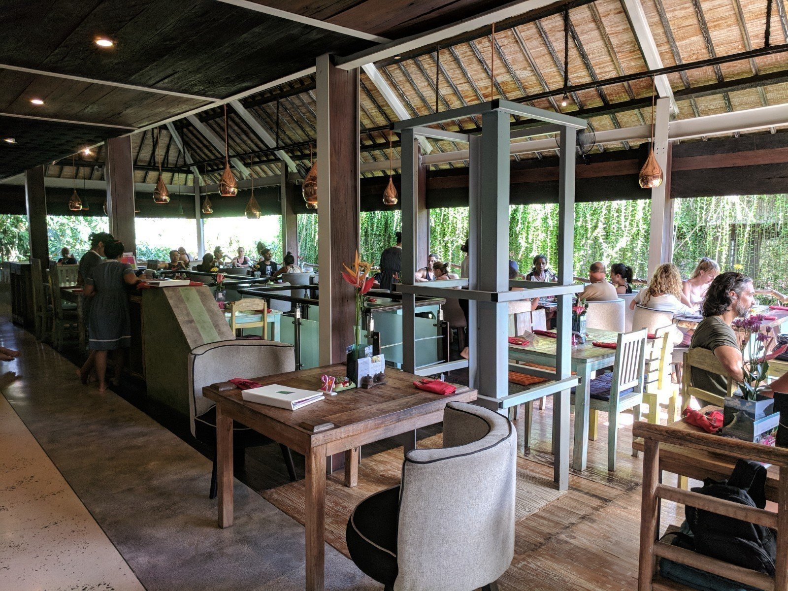 <span class="translation_missing" title="translation missing: en.meta.location_title, location_name: Clear Cafe, city: Ubud">Location Title</span>