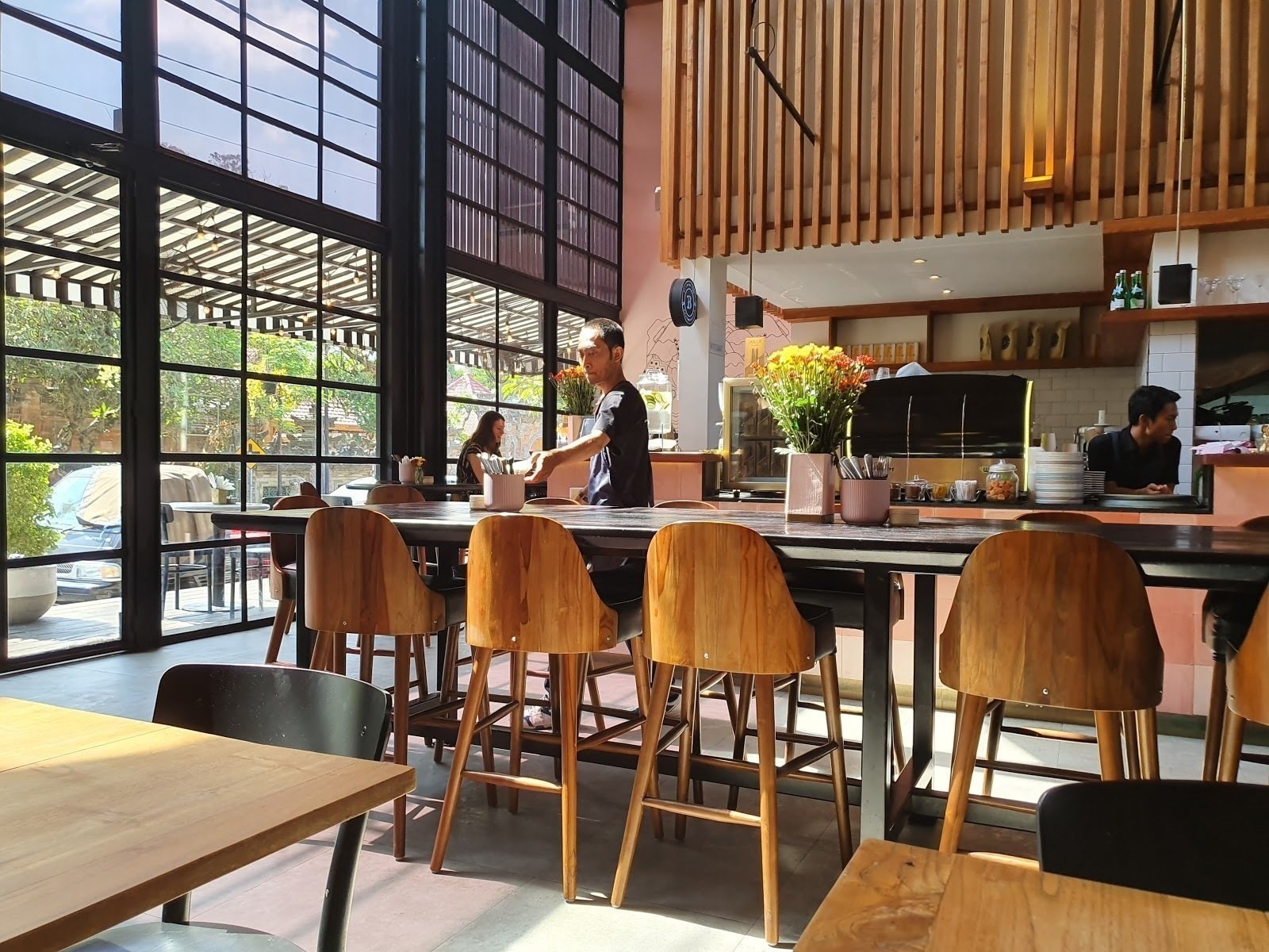 <span class="translation_missing" title="translation missing: en.meta.location_title, location_name: Milk &amp; Madu Ubud, city: Ubud">Location Title</span>