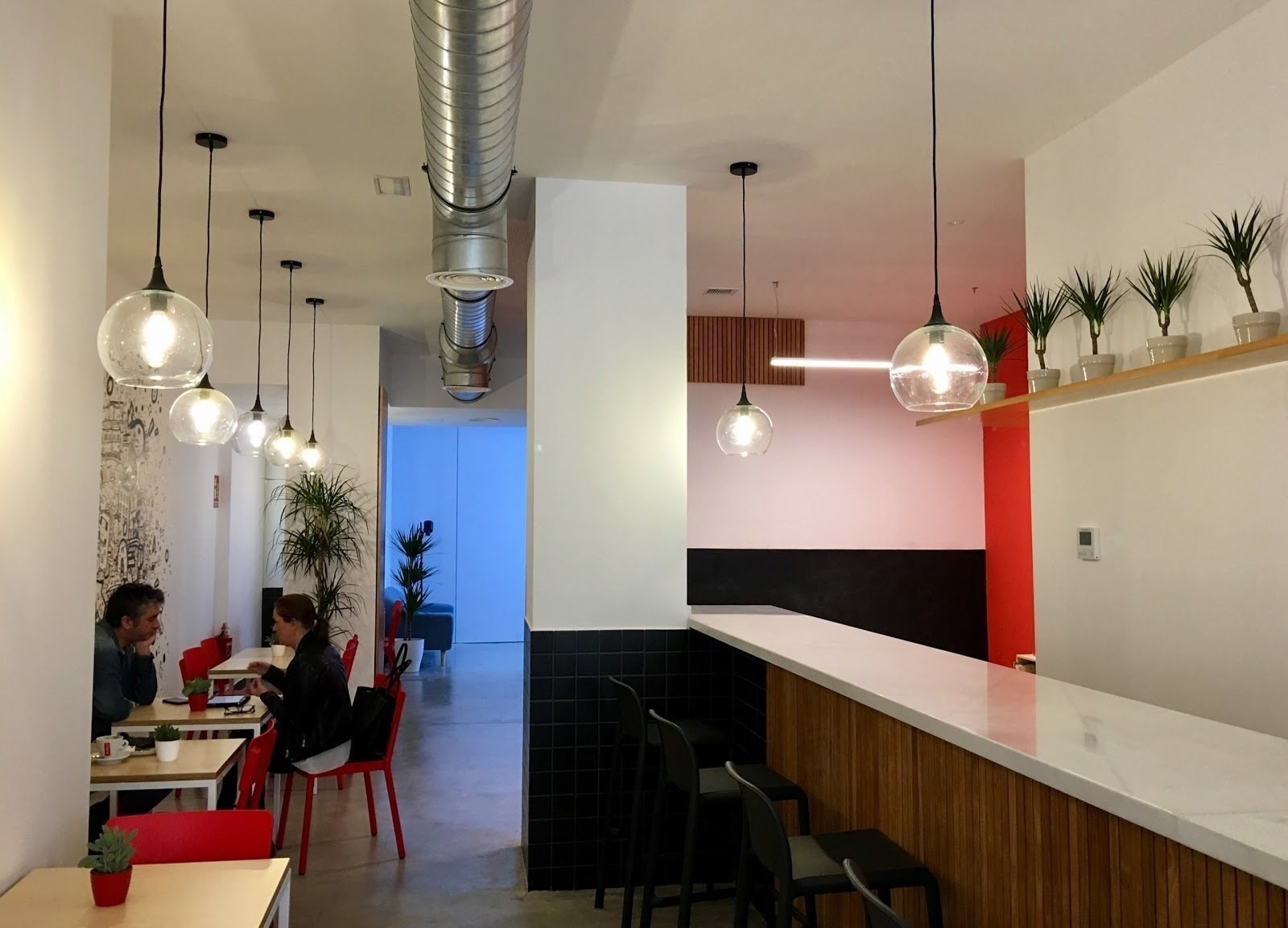 <span class="translation_missing" title="translation missing: en.meta.location_title, location_name: Muelle 21 Café, city: Valencia">Location Title</span>