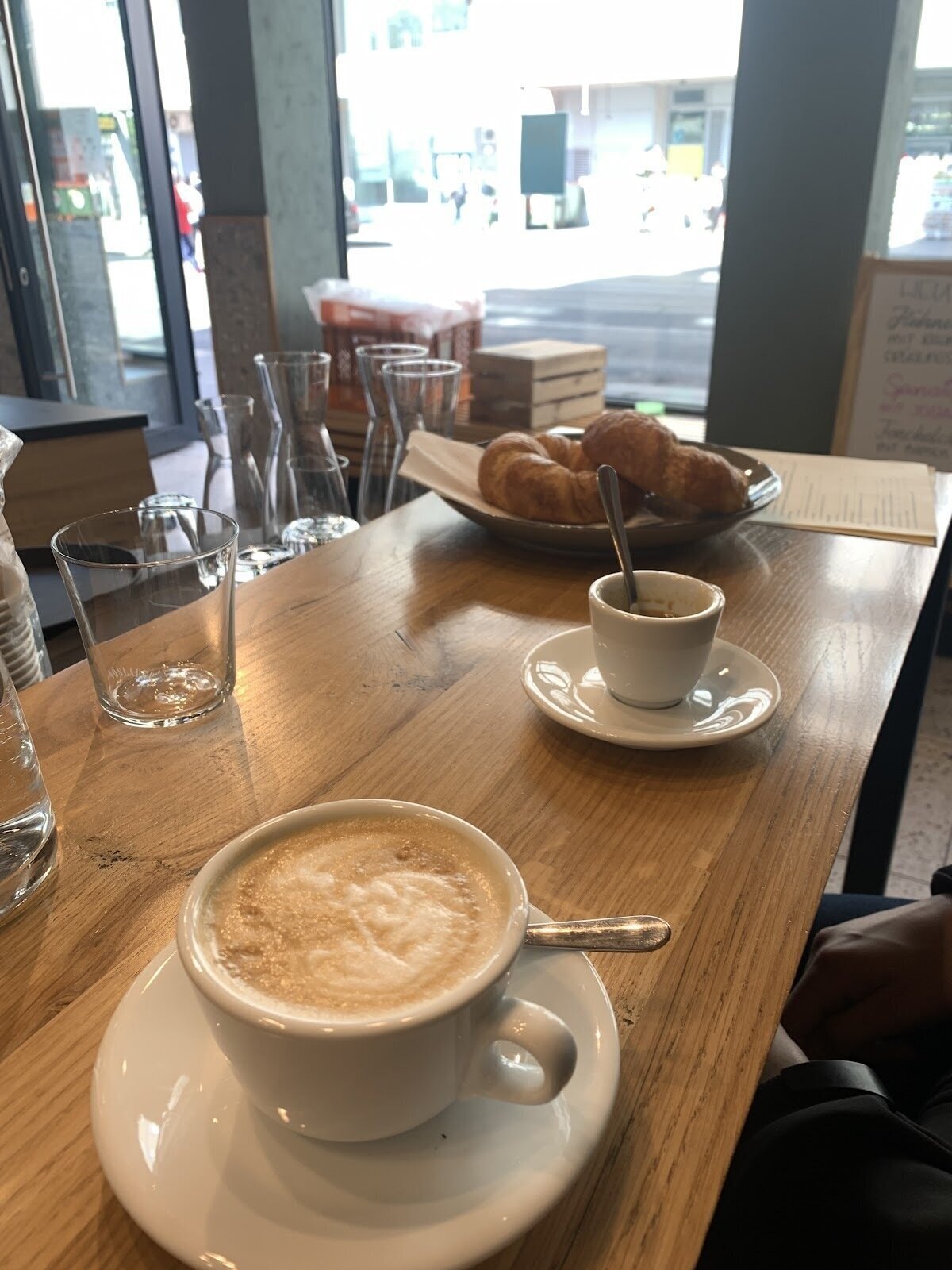 <span class="translation_missing" title="translation missing: en.meta.location_title, location_name: Bäckquem, city: Vienna">Location Title</span>