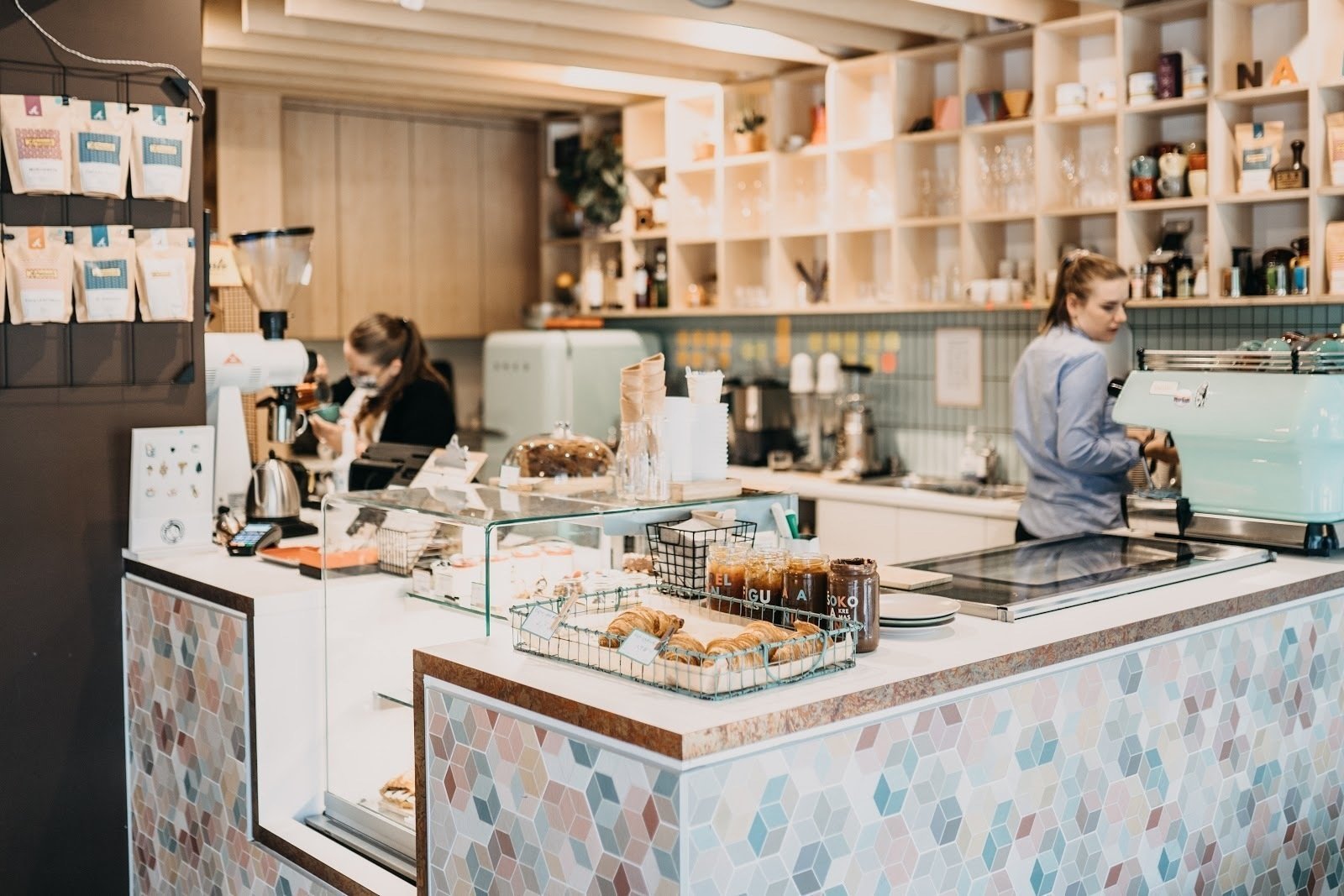 <span class="translation_missing" title="translation missing: en.meta.location_title, location_name: Italala Caffè, city: Vilnius">Location Title</span>