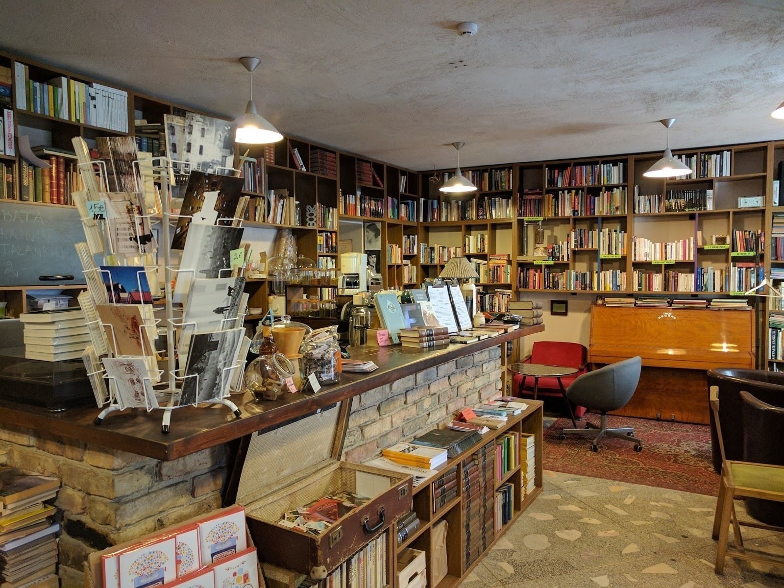 <span class="translation_missing" title="translation missing: en.meta.location_title, location_name: Mint Vinetu, city: Vilnius">Location Title</span>