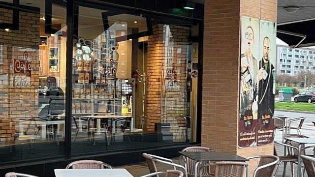 CAFETERIA "Cafetaza Latte Art Coffee"