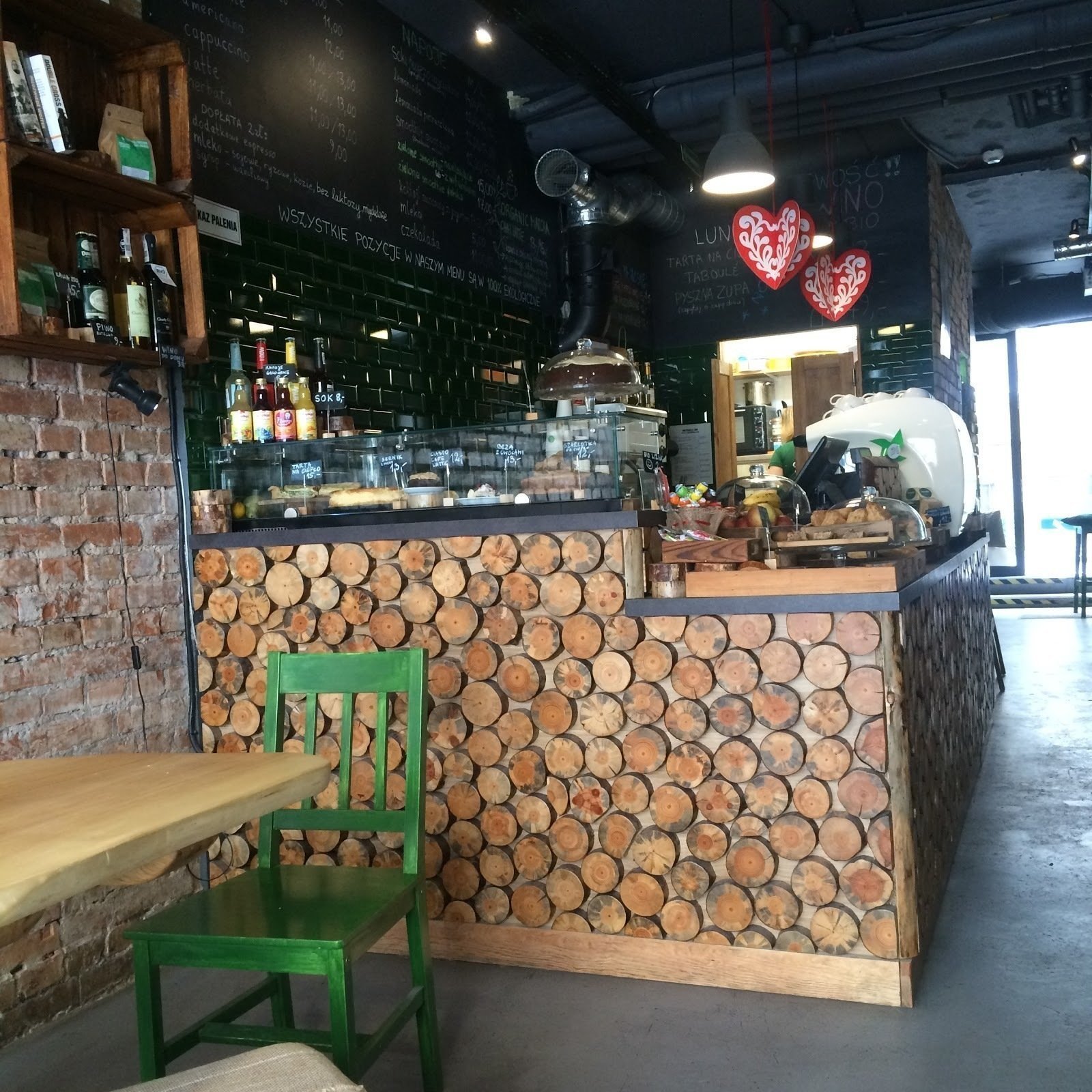 <span class="translation_missing" title="translation missing: en.meta.location_title, location_name: Organic Coffee &amp; more, city: Warsaw">Location Title</span>