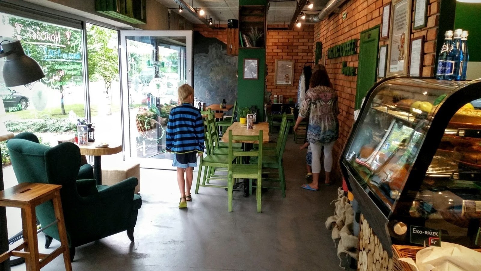 <span class="translation_missing" title="translation missing: en.meta.location_title, location_name: Organic Coffee &amp; more, city: Warsaw">Location Title</span>