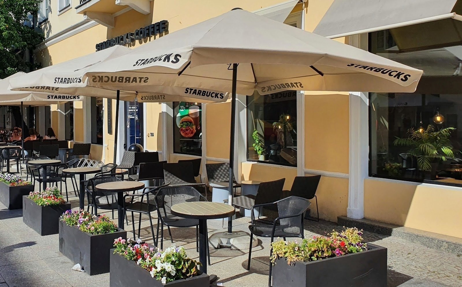 <span class="translation_missing" title="translation missing: en.meta.location_title, location_name: Starbucks @ Nowy Świat, city: Warsaw">Location Title</span>