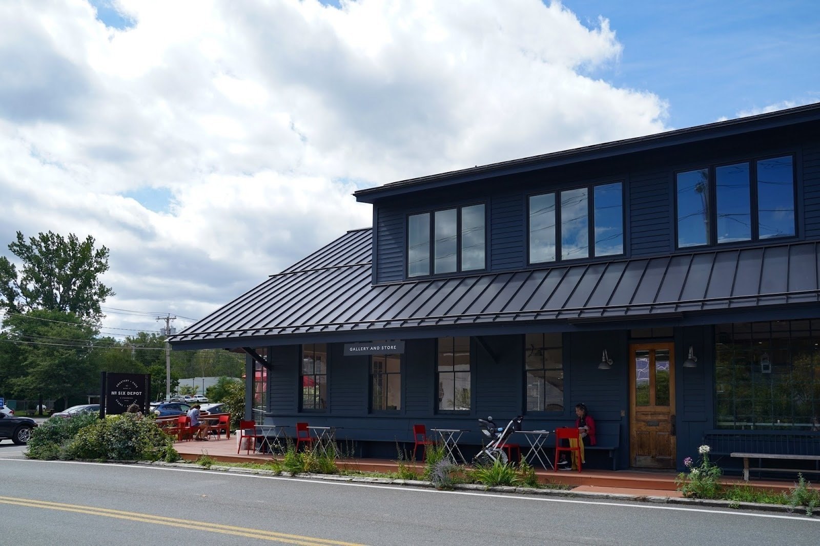 <span class="translation_missing" title="translation missing: en.meta.location_title, location_name: No. Six Depot Roastery &amp; Cafe, city: West Stockbridge">Location Title</span>