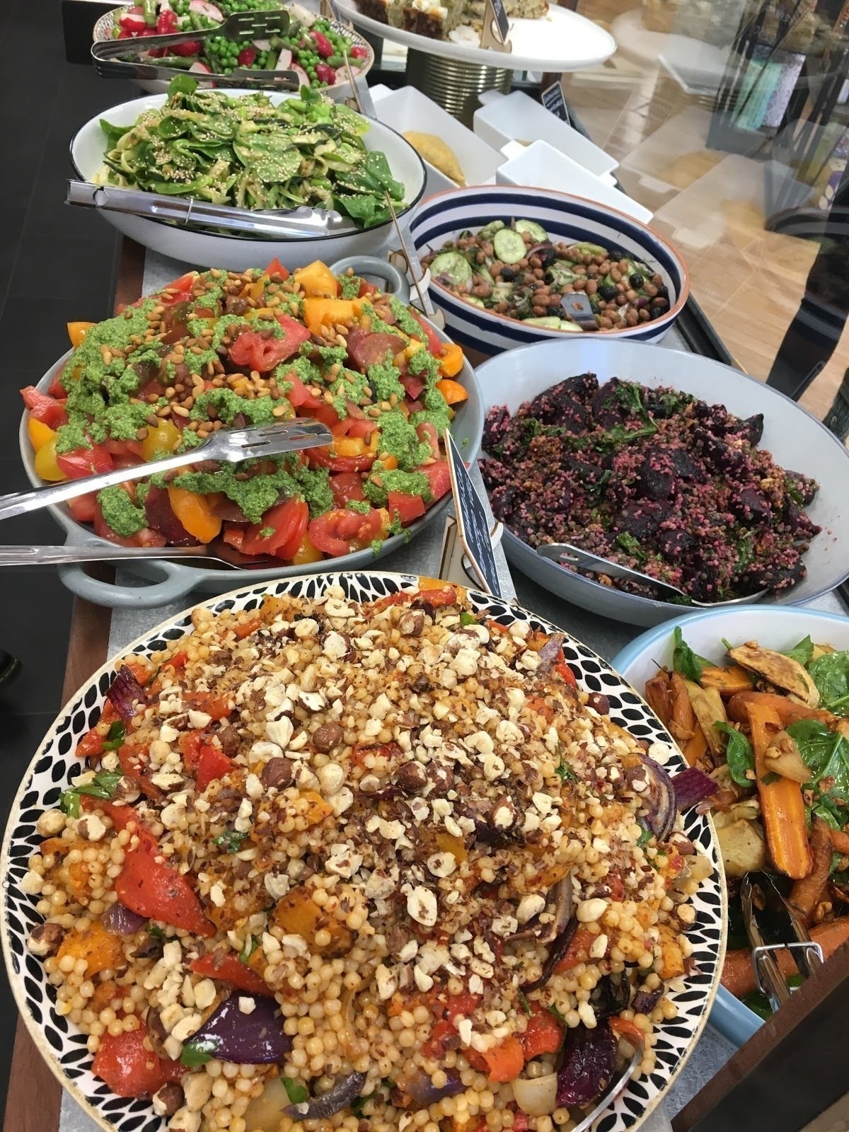 <span class="translation_missing" title="translation missing: en.meta.location_title, location_name: Open House Deli, city: Winchester">Location Title</span>