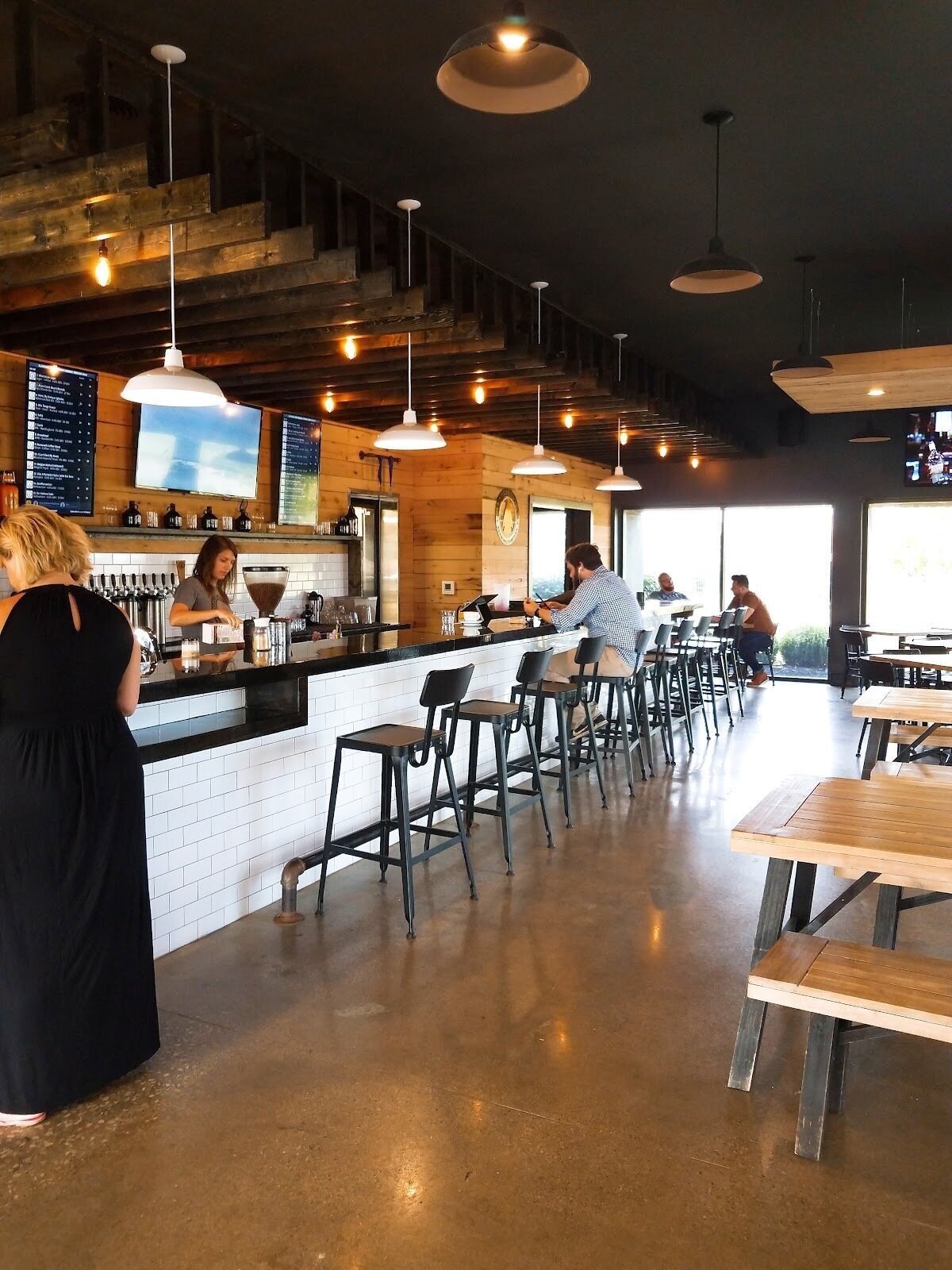 <span class="translation_missing" title="translation missing: en.meta.location_title, location_name: Olentangy River Brewing Company, city: Worthington">Location Title</span>