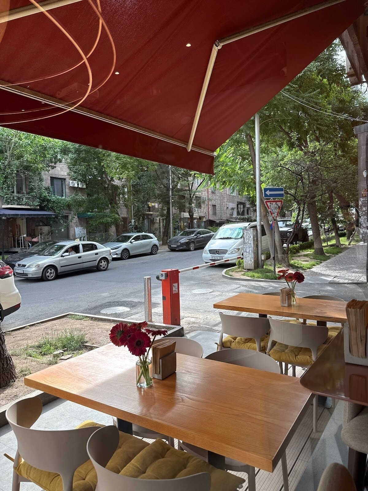 <span class="translation_missing" title="translation missing: en.meta.location_title, location_name: WorkSpace, city: Yerevan">Location Title</span>